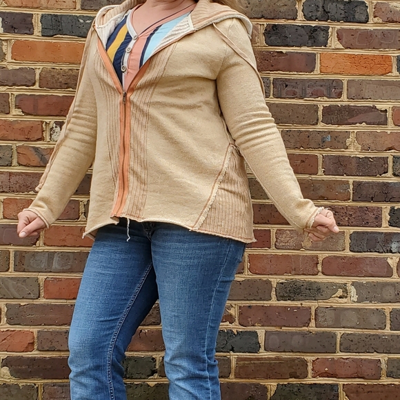 RELISTED ODDY distressed zip up hoodie - Picture 8 of 8